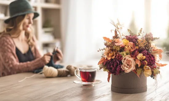 16 ноября - день проектировщика, рукоделия и глинтвейна: цветы для самых тёплых людей